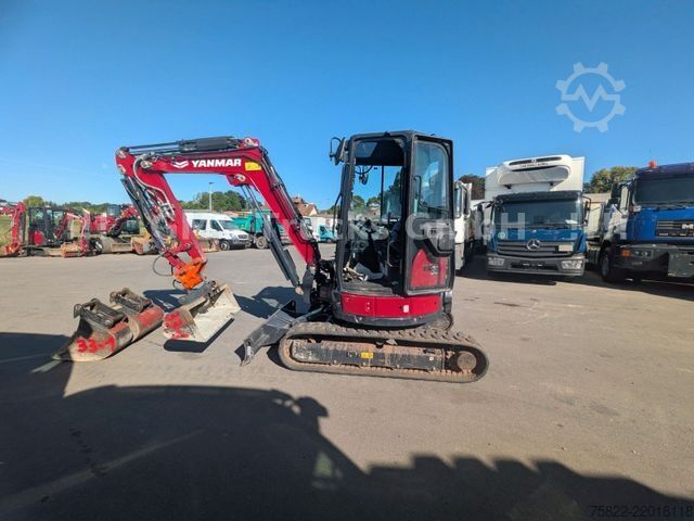 Minikotró YANMAR VIO 33 - 6 / POWERTILT / 3 Löffel / D-Maschine