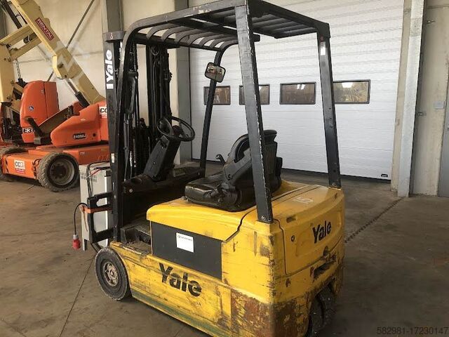 Forklift Yale ERP18ATF