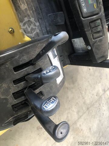 Forklift Yale ERP18ATF
