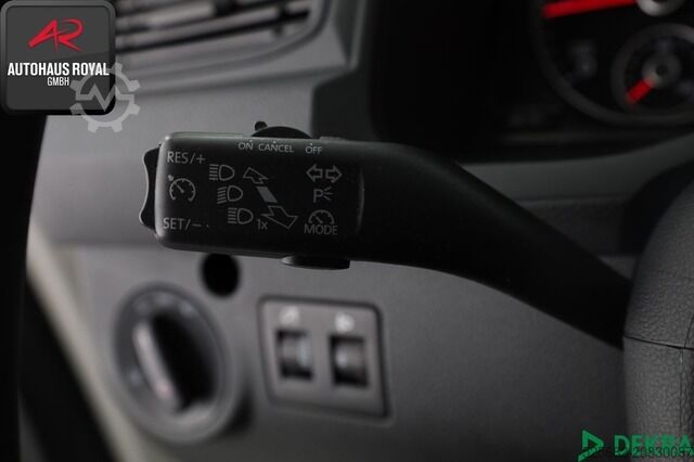 Kassevogn Volkswagen Caddy 2.0 TDI KASTEN REGAL,AHK,TEMPOMAT,1.HAND