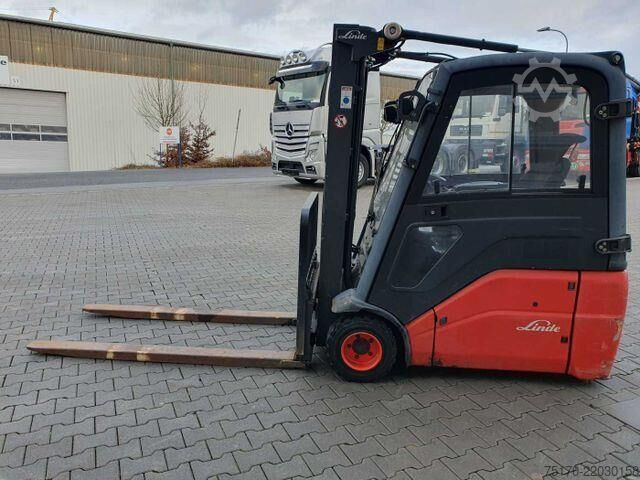Carrello elevatore Linde E18 - 01 / Triplex: 4.50m! / SS / nur 5.672h!