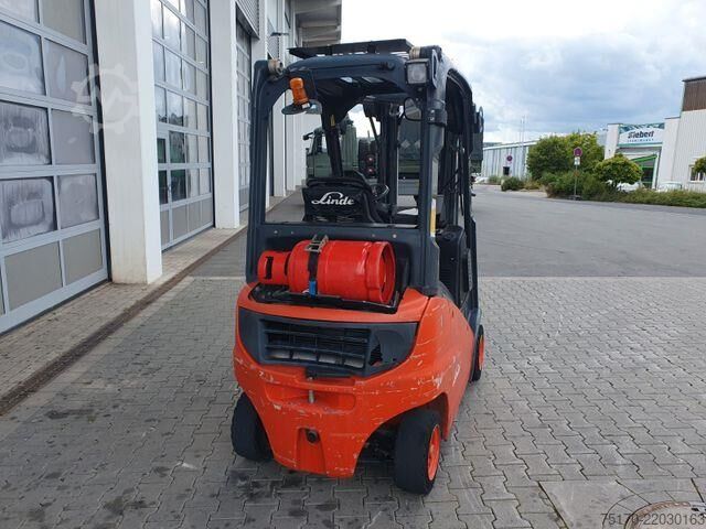 Carrello elevatore Linde H16 T-01 / 4,6m / nur: 3.260h / Gas / SS