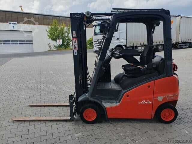 Carrello elevatore Linde H16 T-01 / 4,6m / nur: 3.260h / Gas / SS