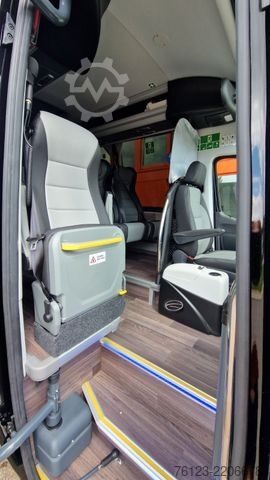 Minibus MERCEDES-BENZ 519 Sunset S 4 Ferqui Chasis 907 Vorlauffahrzeug