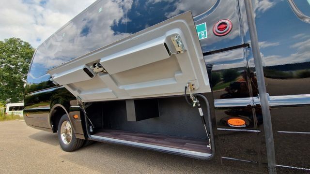 Minibus MERCEDES-BENZ 519 Sunset S 4 Ferqui Chasis 907 Vorlauffahrzeug