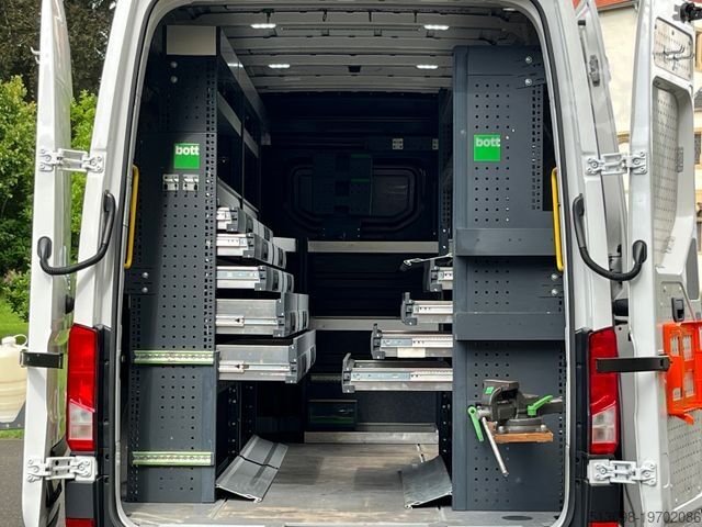 Komercijalno vozilo sa visokim krovom VOLKSWAGEN CRAFTER 2.0 TDI BOTT REGALS. STANDHZG. NAVI PDC