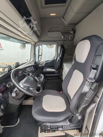 Standard nyergesvontató FORD F-MAX 500