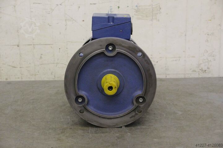 Motor eléctrico 4/6 kW 720/1440 Rpm Sintec DM1 132MX8/4