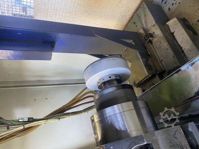Mașină de rectificare internă VOUMARD 400 CNC U2 L10 T2