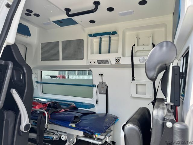 Autospecială de pompieri VOLKSWAGEN VW T6/1, 2.0 TDI,mit Rampe,Trage und Sessel