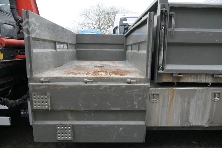 Tipper with crane DAF LF 230 | PALFINGER PK9001 | Remote Control | 92...