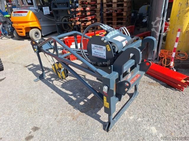 Machine de chargement et de déchargement Magni Jib mit Winde 2to.