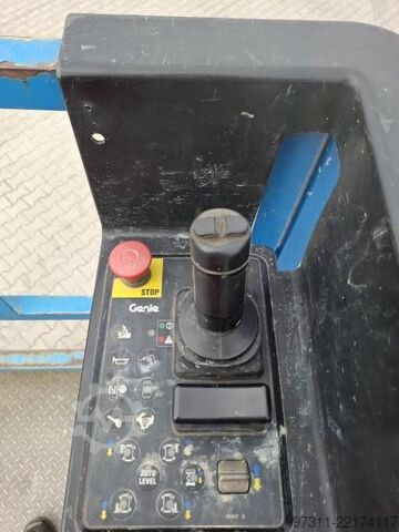  Holland Lift HL-220 D25 4WD/P/N