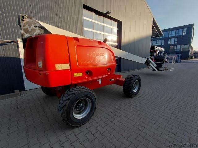 Telescopic boom lift JLG 460SJ