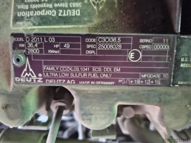 Telescopic boom lift JLG 460SJ