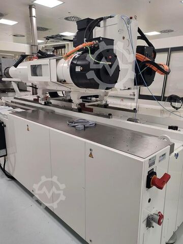 Macchina per lo stampaggio a iniezione ENGEL e-victory 2440/300