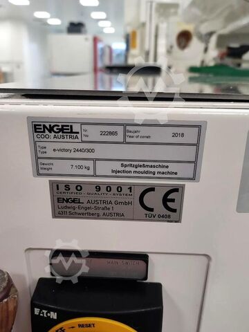 Macchina per lo stampaggio a iniezione ENGEL e-victory 2440/300
