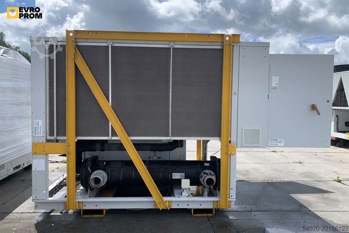 Chiller Used Industrial Chiller Climaveneta - 300 kW | With warranty