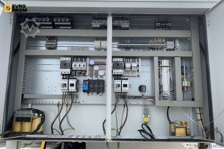 Chiller Used Industrial Chiller Climaveneta - 300 kW | With warranty