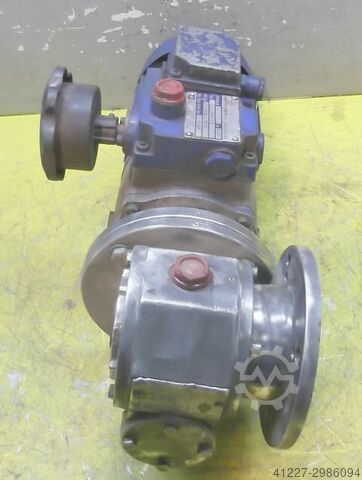 Nastavitelný převodový motor 0,25 kW 47-246 ot./min MOTOVARIO TKF/2