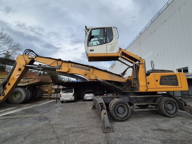 χειριστής υλικών LIEBHERR LH30M