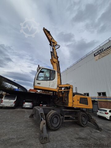 χειριστής υλικών LIEBHERR LH30M