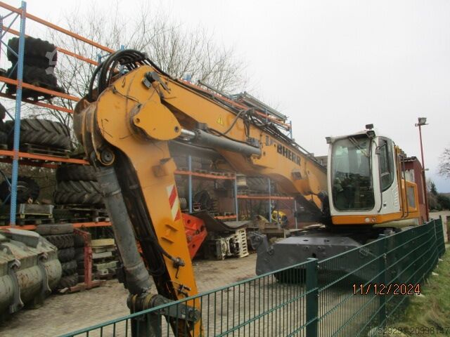 χειριστής υλικών LIEBHERR LH30M