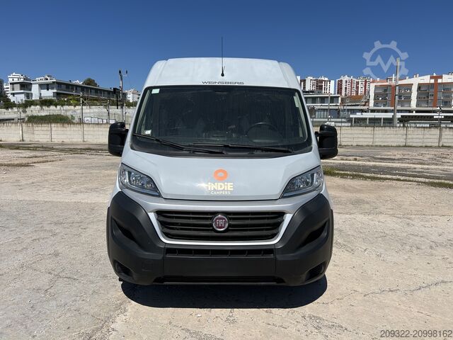 Caravana/autocaravana Fiat Weinsberg Carabus 600 K | 4 Posti Letto | Completamente Attrezzato
