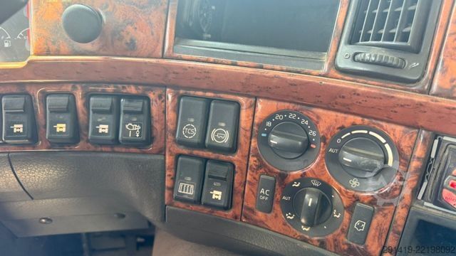 Camião basculante VOLVO FM 440 6x2 R Kipper Euro 3 Bj 2008
