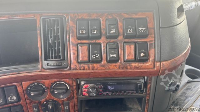 Camião basculante VOLVO FM 440 6x2 R Kipper Euro 3 Bj 2008