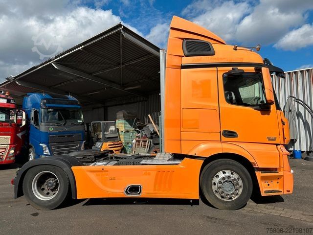 Standaard trekker MERCEDES-BENZ Actros 1845 Nebenantrieb Schubbodenhydraulik ACC