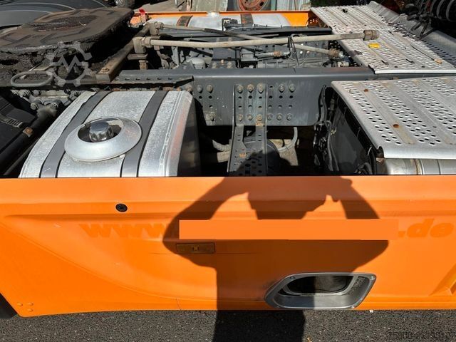 Standaard trekker MERCEDES-BENZ Actros 1845 Nebenantrieb Schubbodenhydraulik ACC