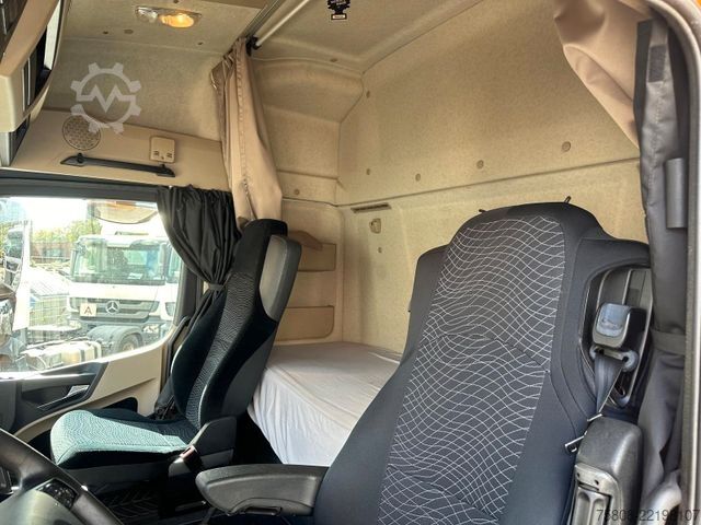 Standaard trekker MERCEDES-BENZ Actros 1845 Nebenantrieb Schubbodenhydraulik ACC