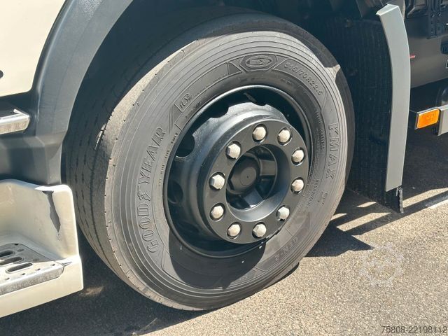 Chladírenský vůz VOLVO FM330 E6D Tiefkühler 8,20m Thermoking T1200 ACC
