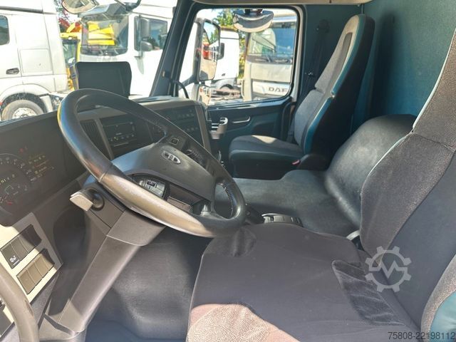 Chladírenský vůz VOLVO FM330 E6D Tiefkühler 8,20m Thermoking T1200 ACC