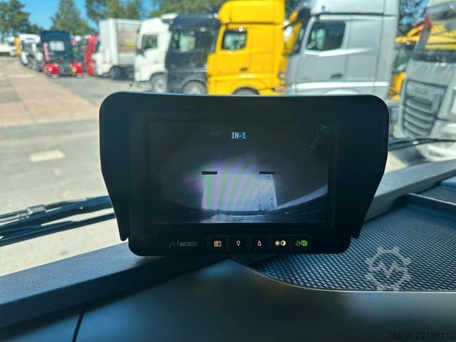 Chladírenský vůz VOLVO FM330 E6D Tiefkühler 8,20m Thermoking T1200 ACC