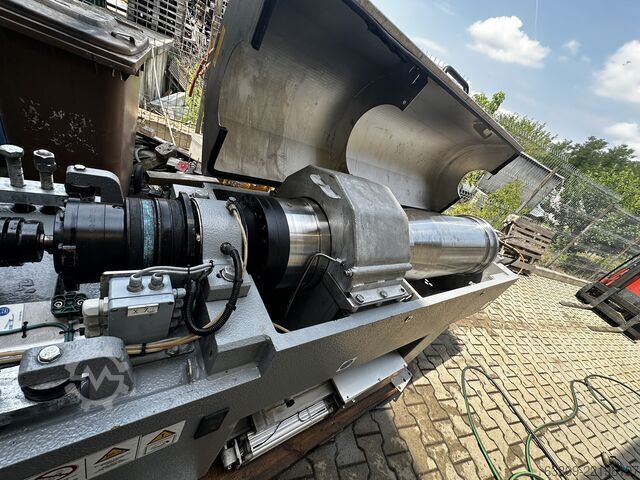 Centrifugeuse décanteuse clarificatrice, année 2019 GEA Westfalia OCE 305-01-32