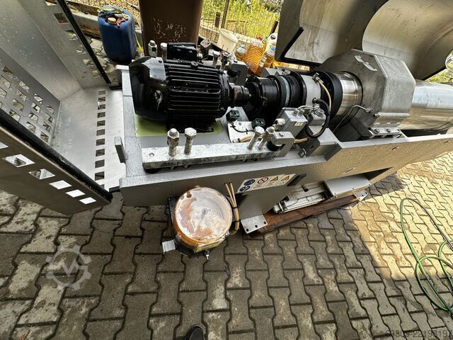 Centrifugeuse décanteuse clarificatrice, année 2019 GEA Westfalia OCE 305-01-32