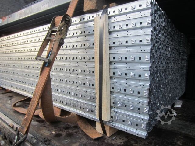 Hyldesøjler Hyldesøjler Hyldesøjler Hylde SSI Schäfer / R3000 / St. Höhe 2490 mm/ St. Tiefe: 500 mm / svz