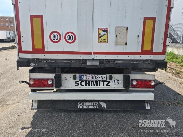 Open semitrailer with tarp Schmitz Cargobull Semitrailer Curtainsider Standard