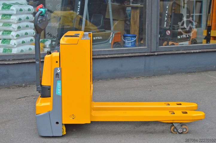 Niederhubwagen Jungheinrich EJE C20