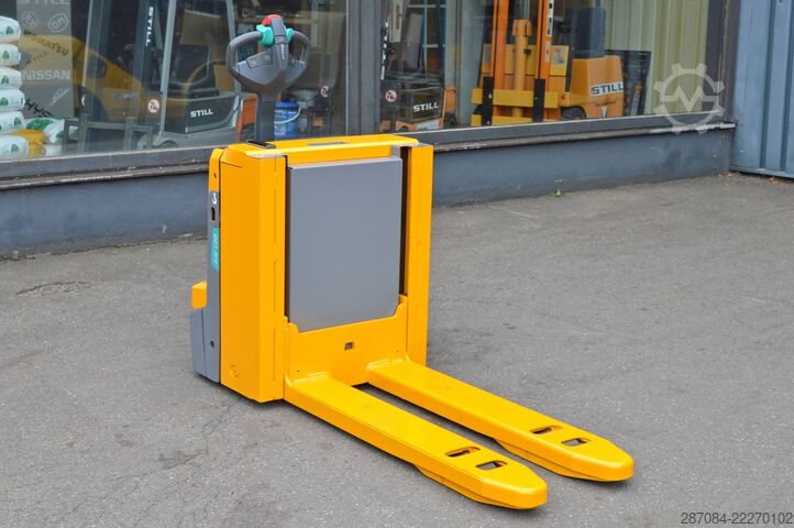 Niederhubwagen Jungheinrich EJE C20