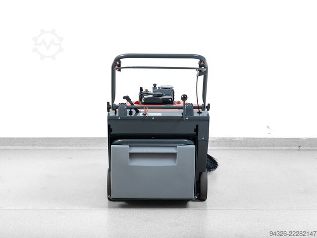 Hako Hamster 650 V veegmachine Hako Hamster 650 V - Benzin Sweeper - 3525m²h