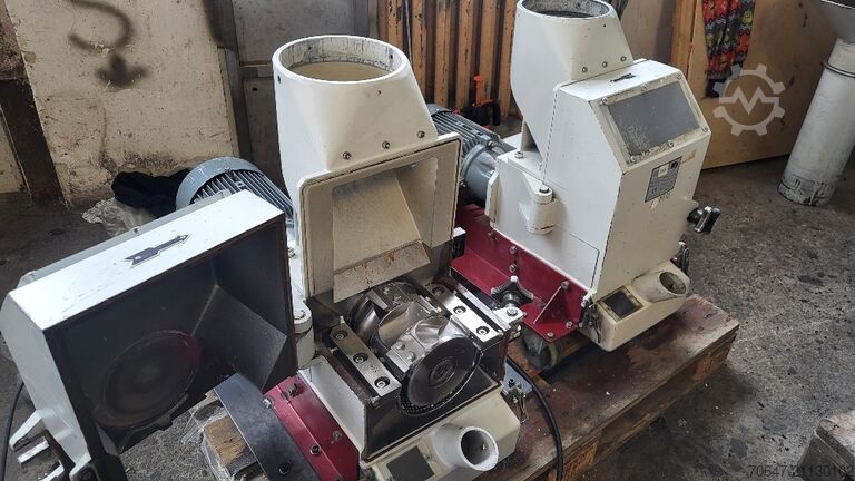 Mellékmű 2,2 kW - 12 darab Müller Maschinen GmbH SM 152