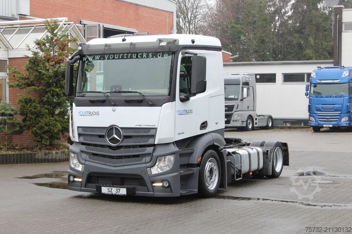 Volume tractor unit Mercedes-Benz Actros 1842 E6  Flachdach Mega ACC LDW NUR 211TKM