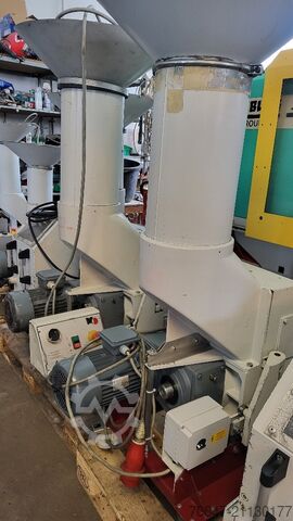 Auxiliary mill 3 kW - 9 units Müller Maschinen GmbH SM 252