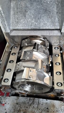 Auxiliary mill 3 kW - 9 units Müller Maschinen GmbH SM 252