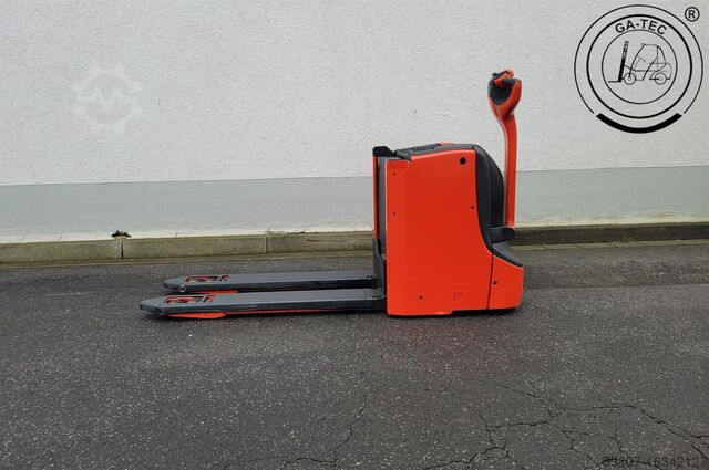Raklapemelő Linde L16L