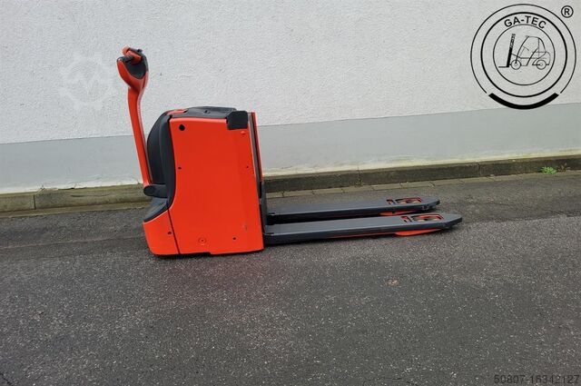 Raklapemelő Linde L16L