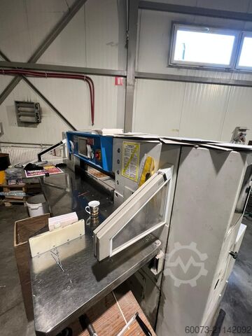 Máquina cortadora de papel Adast Maxima MS 115 TSE